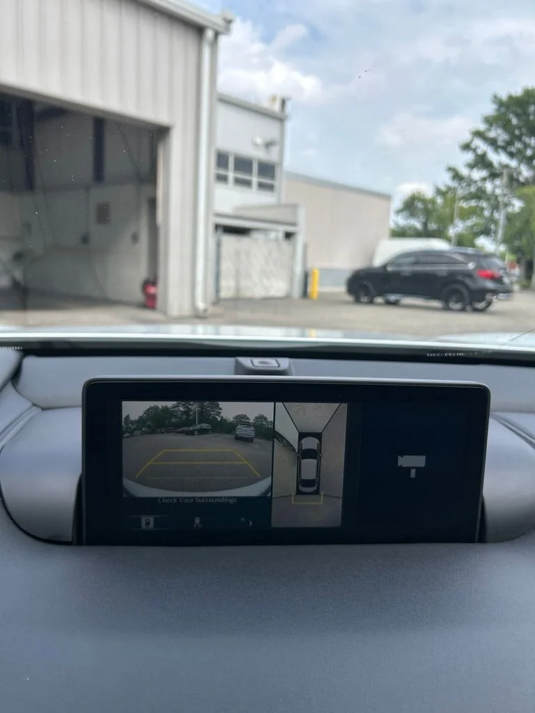 Used 2023 White Acura Advance image 11