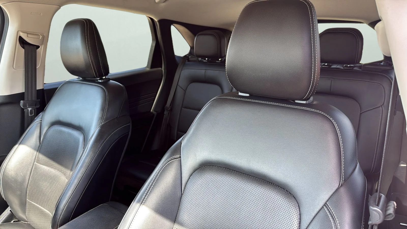 Used 2021 Gray Ford SEL image 9