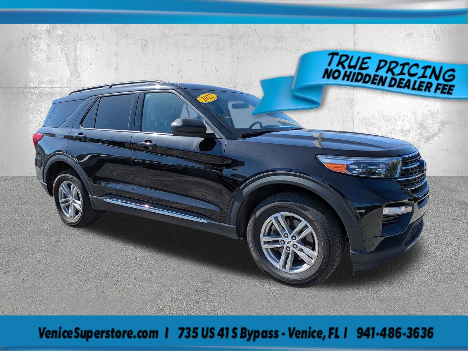 Used 2022 Agate Black Metallic Ford XLT image 1