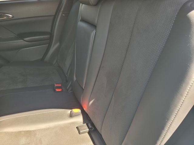 Used 2025 White Mitsubishi SE image 15