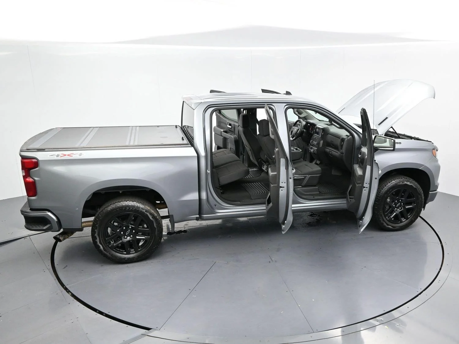 Used 2025 Sterling Gray Metallic Chevrolet Custom image 38