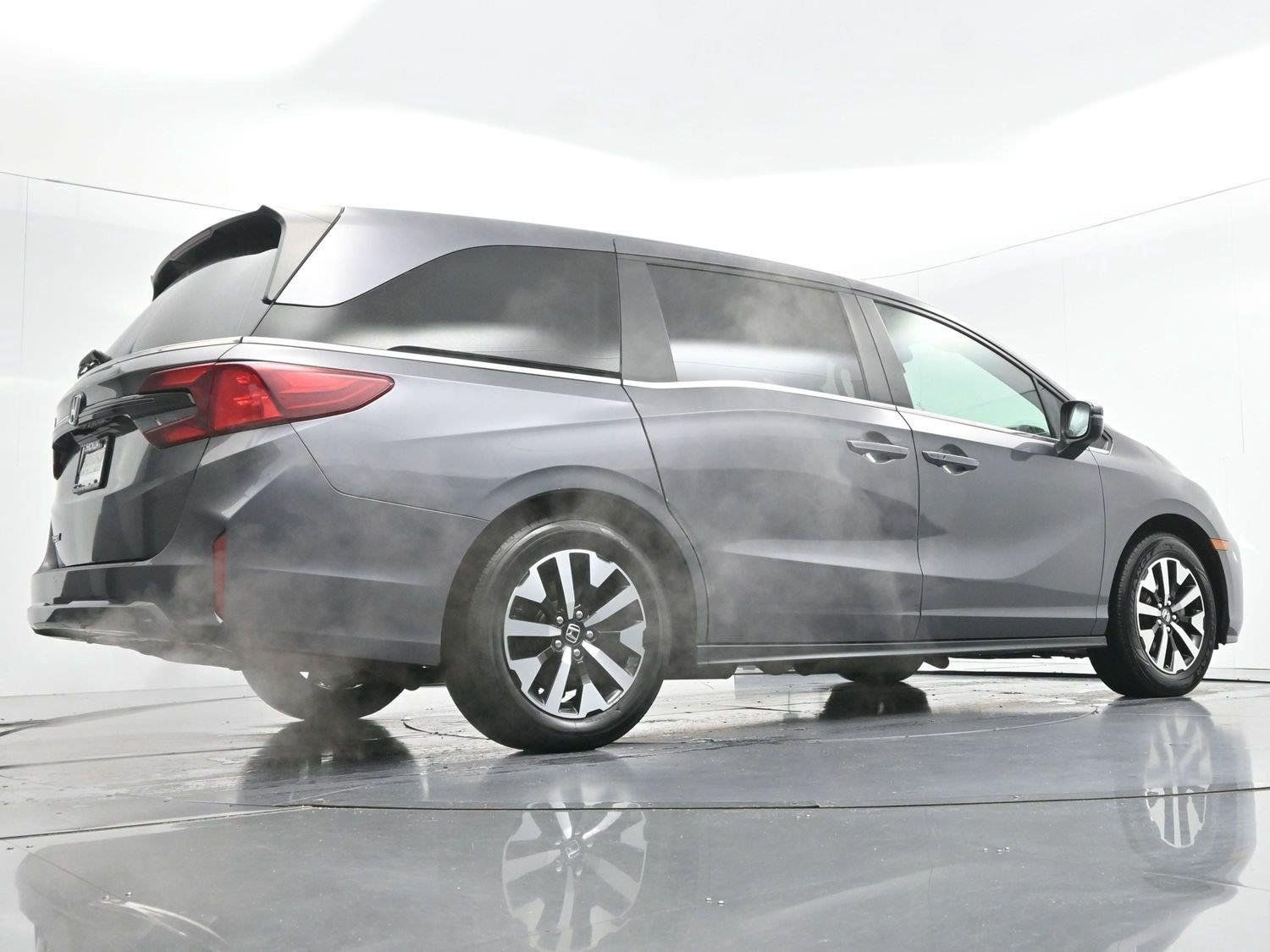 Used 2025  Honda EX-L image 58