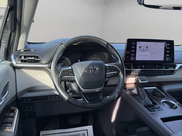 Used 2022 Black Toyota XLE image 15
