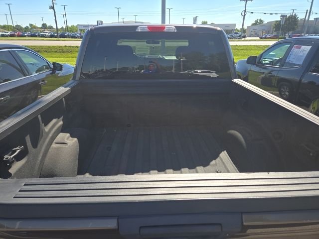 Used 2017 Beige Ford XLT image 4