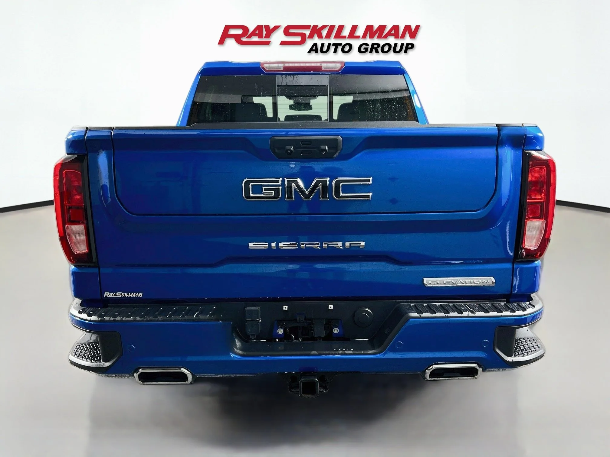 Used 2024 Dynamic Blue Metallic GMC ELEVATION image 6