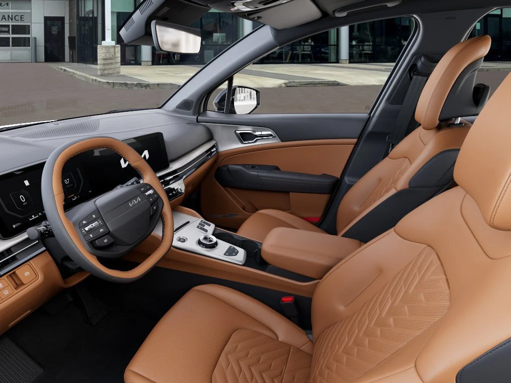 New 2027 Snow White Pearl Kia X-Line image 17
