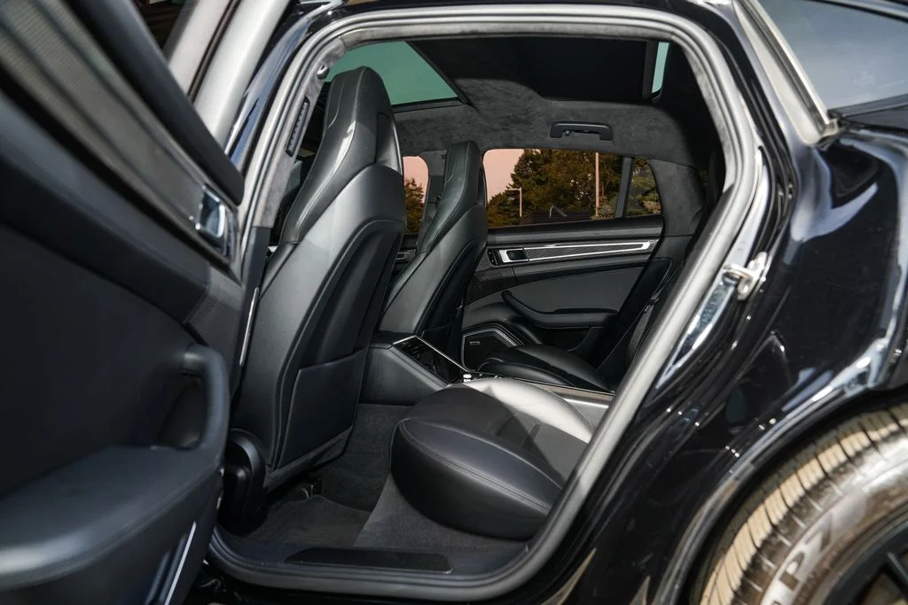 Certified Used 2018  Porsche Turbo image 31