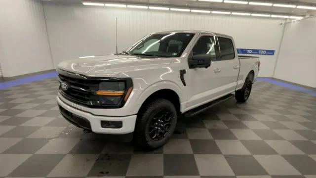 New 2026 Avalanche Ford XLT image 4