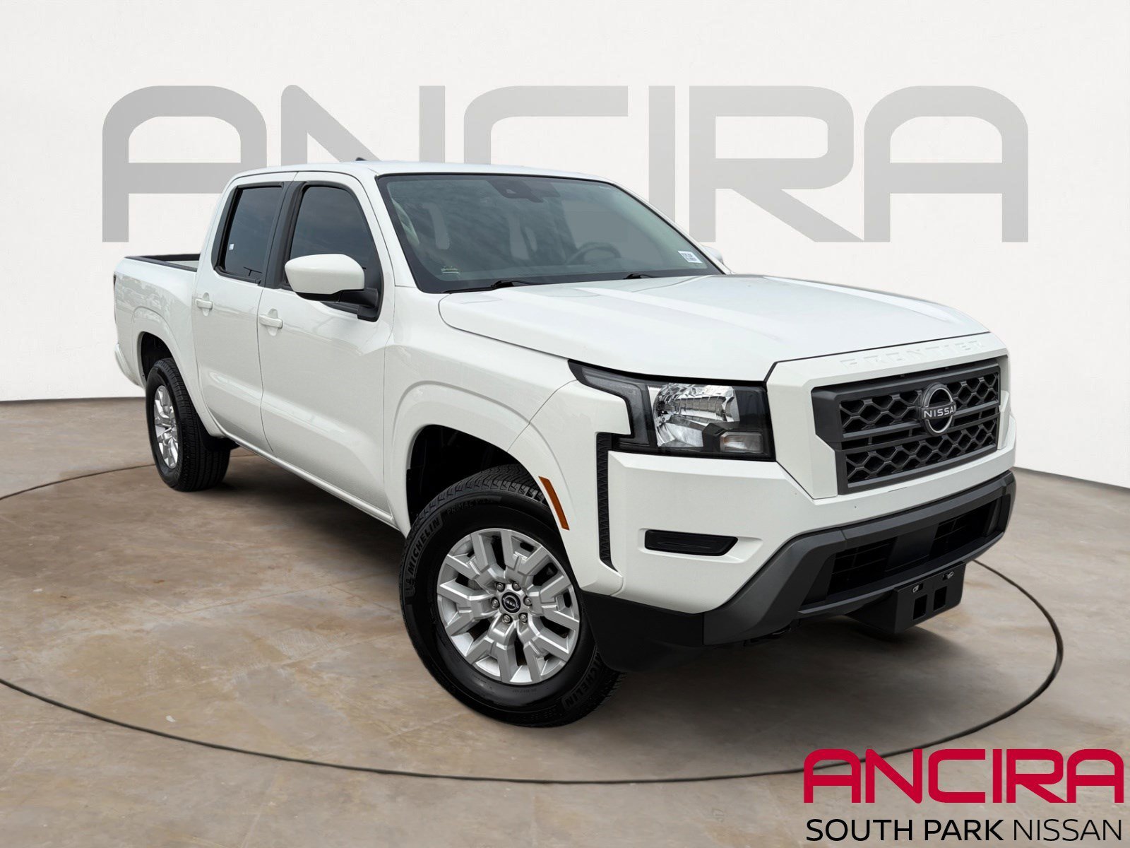 2023 Nissan Frontier SV Crew Cab 4X4 SWB's photo