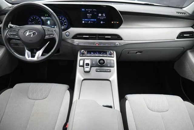 Used 2021 White Hyundai SEL image 21