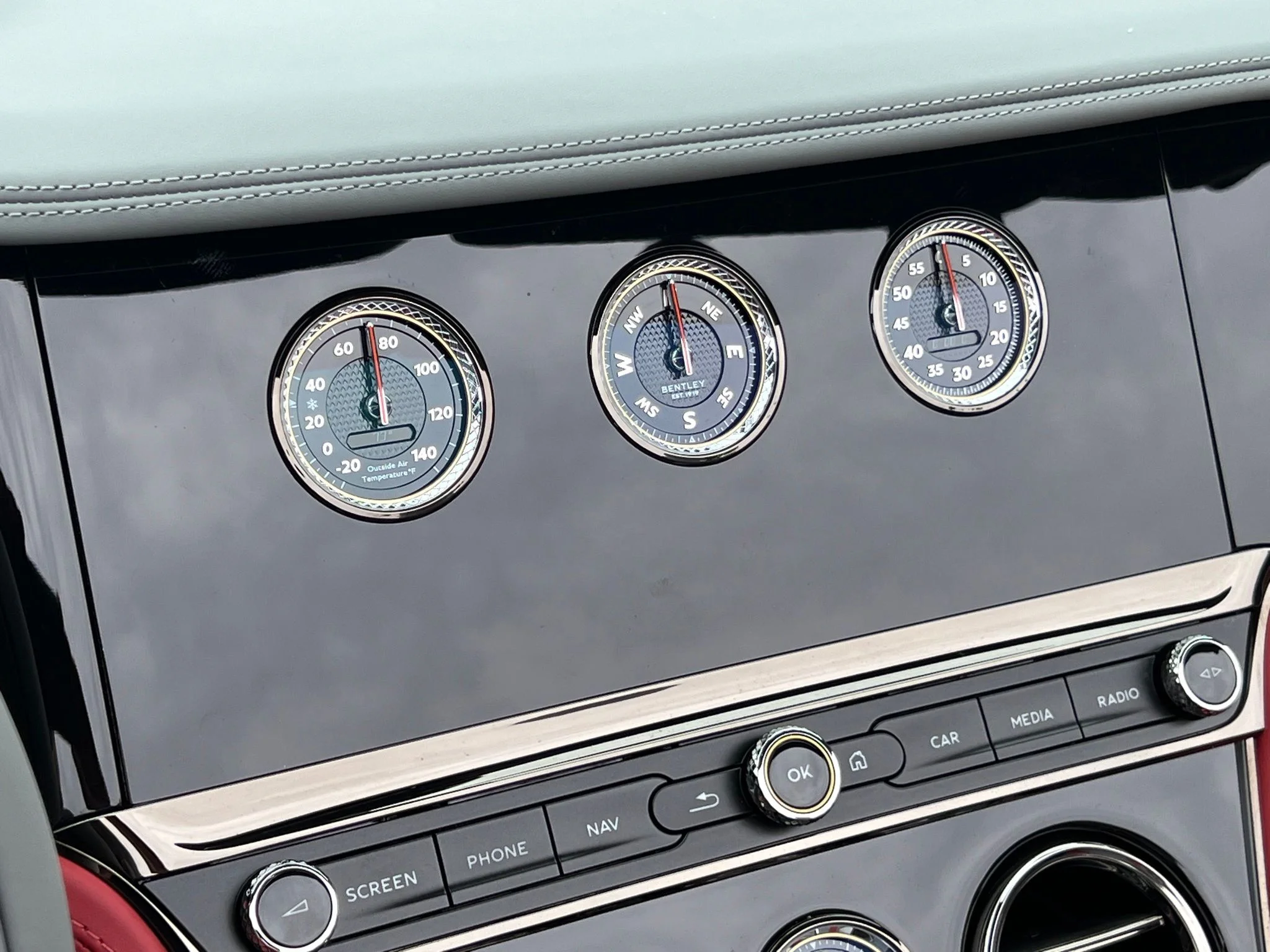 New 2026 Gray Bentley  image 25