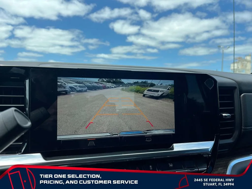 New 2026 Summit White GMC Elevation image 31