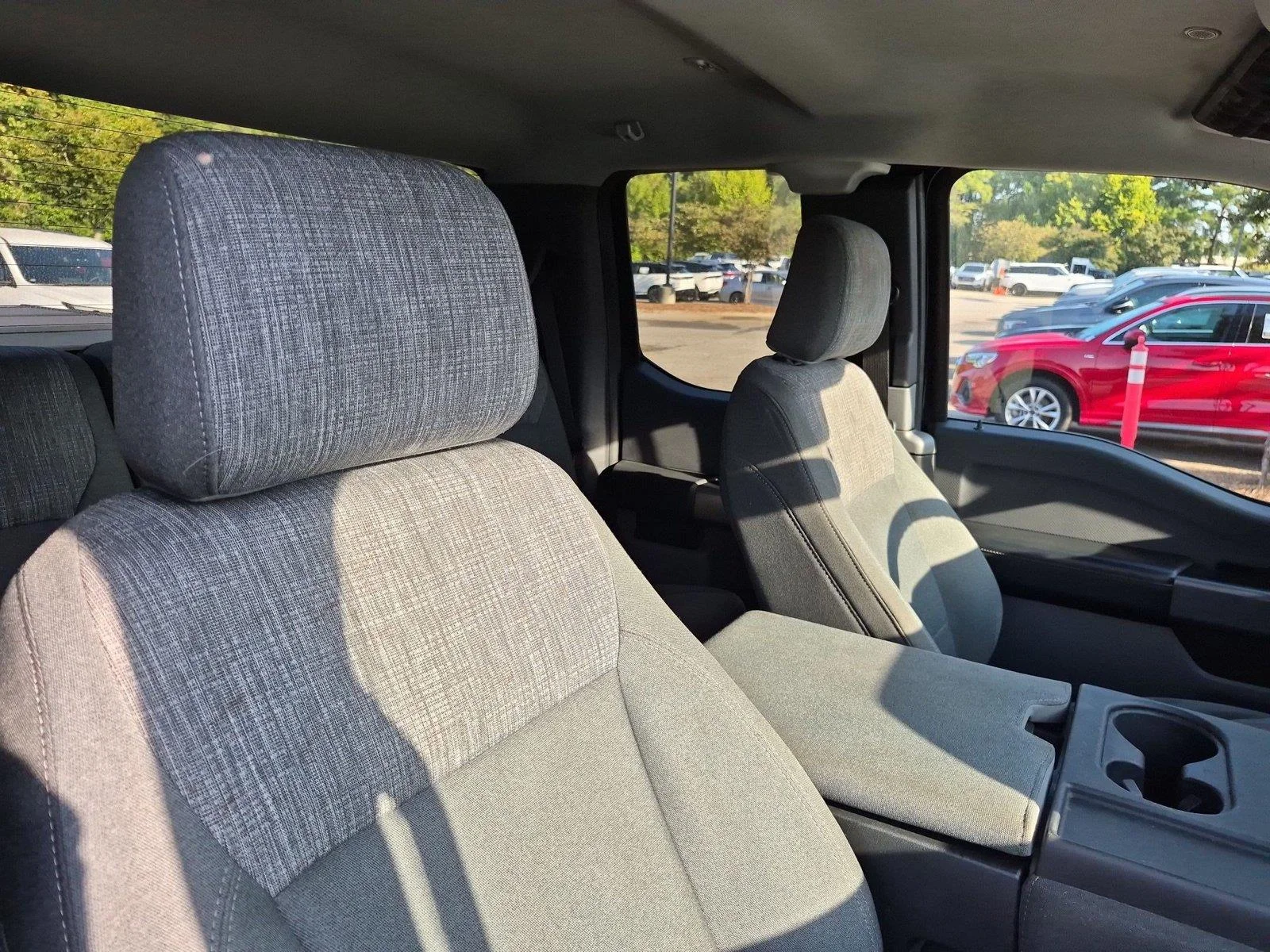 Used 2022 Antimatter Blue Metallic Ford XLT image 32