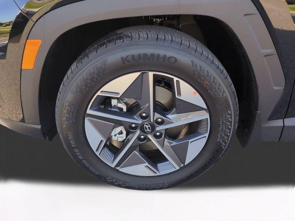 New 2026 Black Hyundai SEL Premium FWD image 11