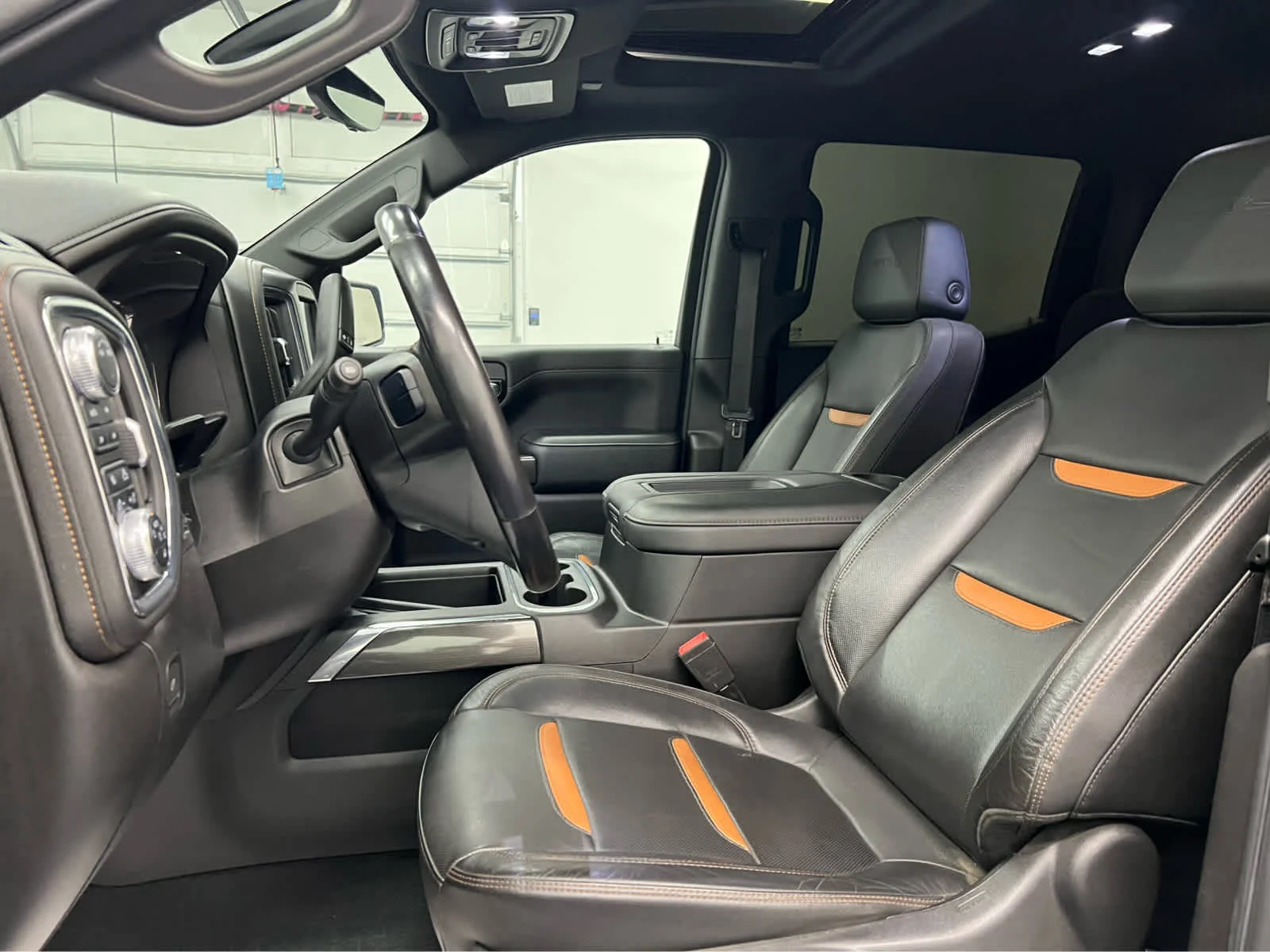 Used 2021 Dark Sky Metallic GMC AT4 image 9