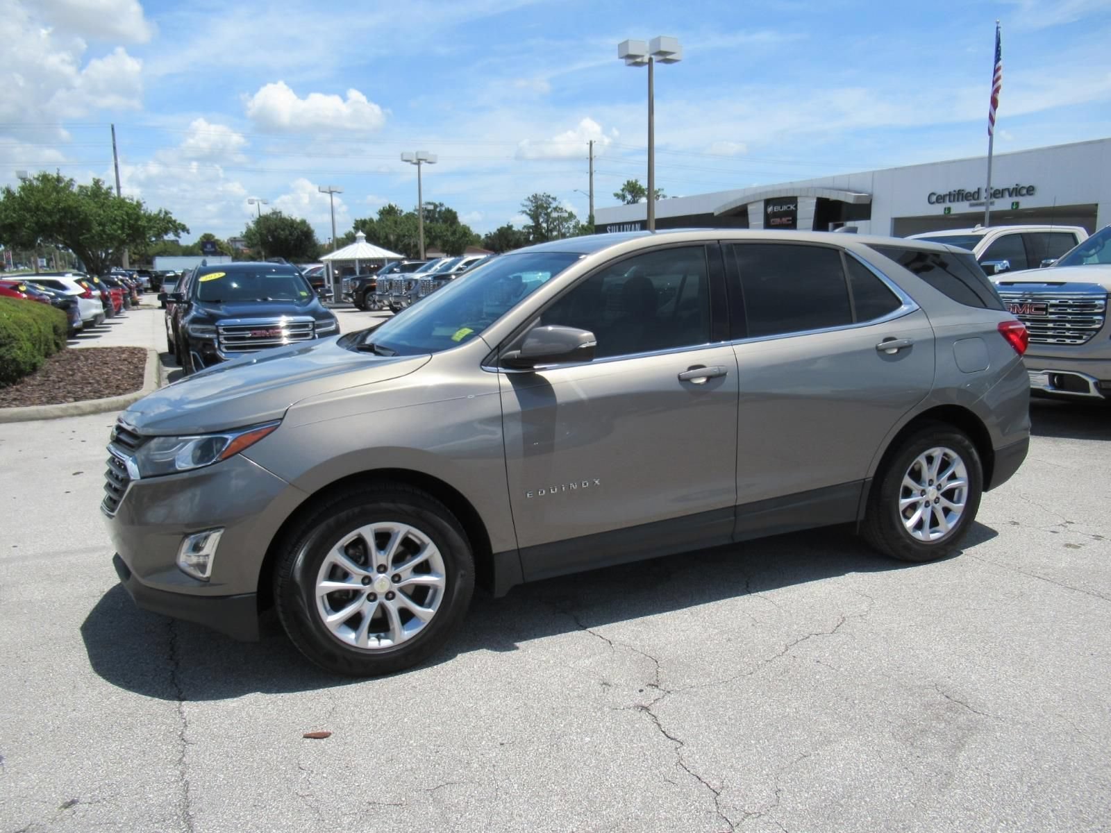 Used 2018 PEPPERDUST METALLIC Chevrolet LT image 4