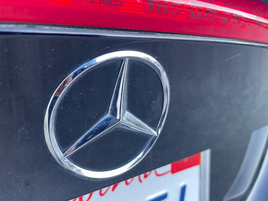 Used 2013 Black Mercedes-Benz SLK 250 image 11
