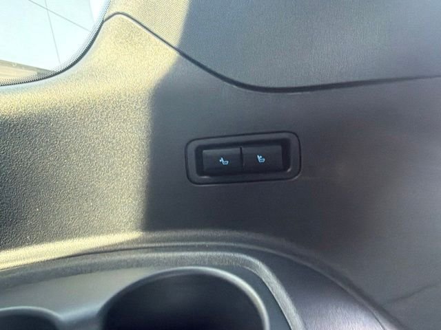 New 2027 Star White Metallic Tri-Coat Ford MAX Platinum image 26