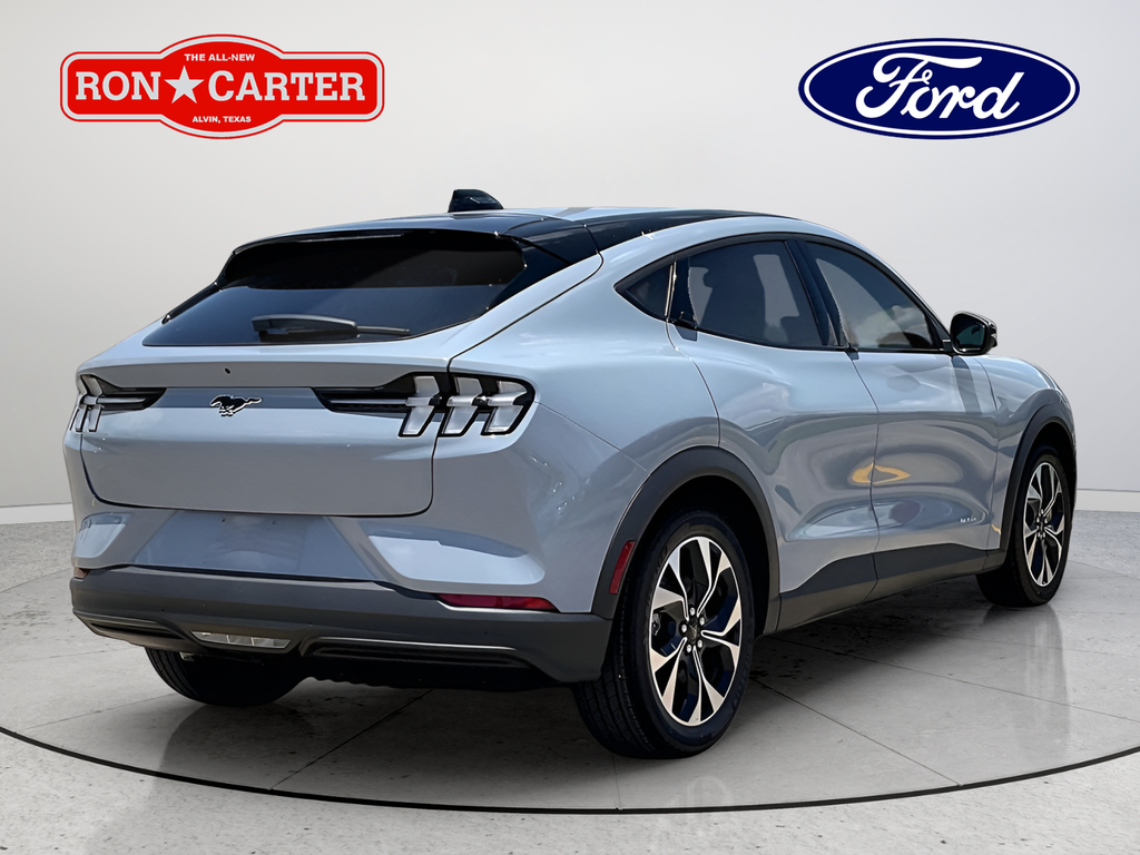 New 2026 Glacier Gray Metallic Tri-coat Ford Select image 5