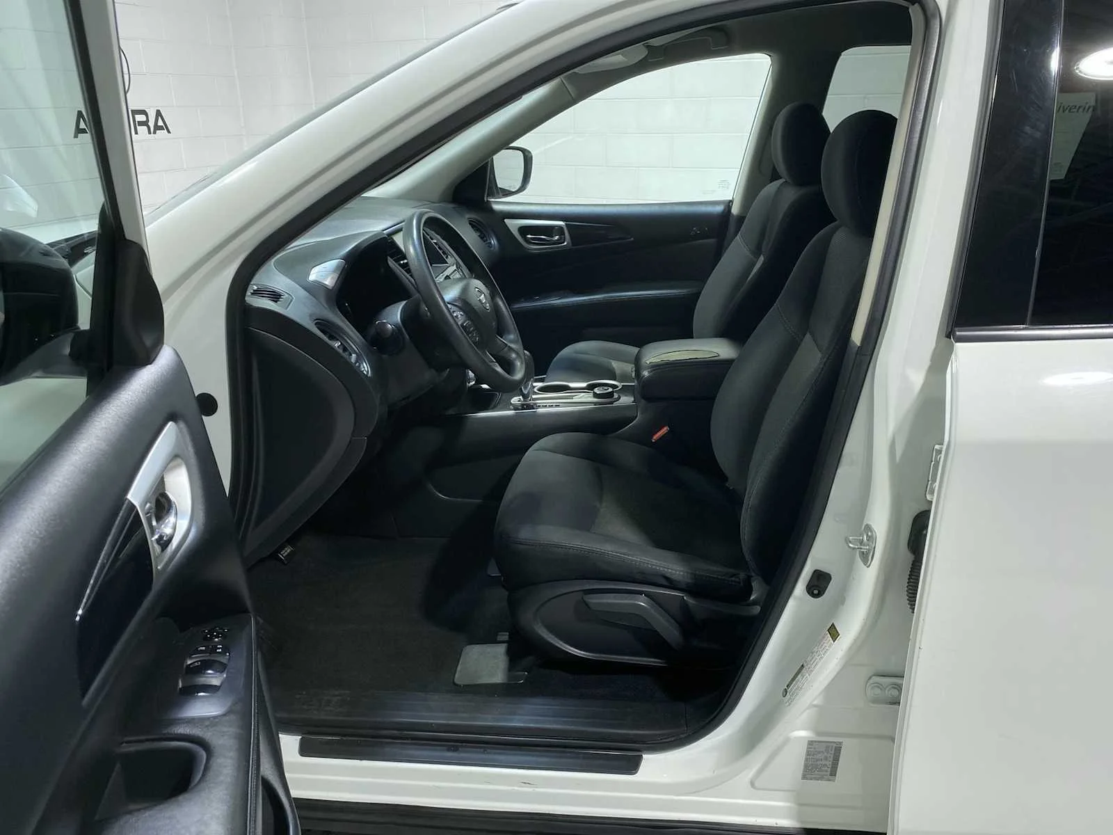 Used 2019 Nissan Pathfinder S with VIN 5N1DR2MM7KC627002 for sale in Verona, NJ