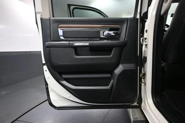 Used 2018 White Ram Laramie image 38