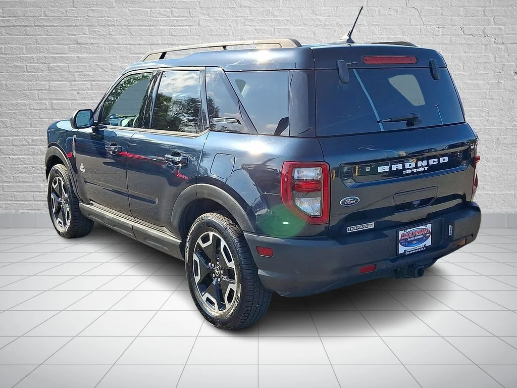 Used 2021 Alto Blue Metallic Tinted Clearcoat Ford Outer Banks image 7