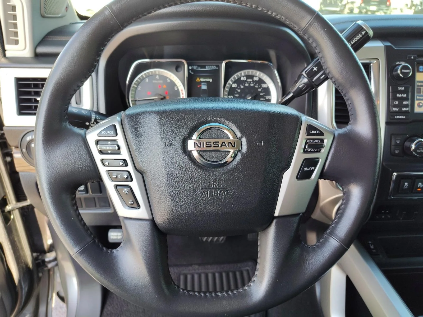 Used 2017 Gray Nissan SL image 18