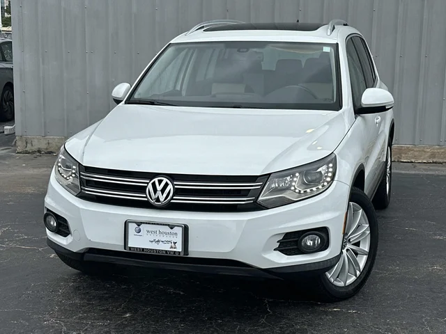 2016 Volkswagen Tiguan 2.0T SE's photo