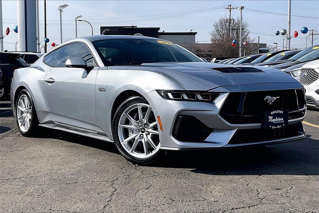 2024 FORD MUSTANG - Image 32