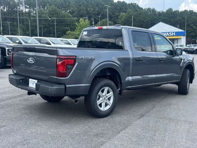 New 2026 Gray Ford XLT image 3