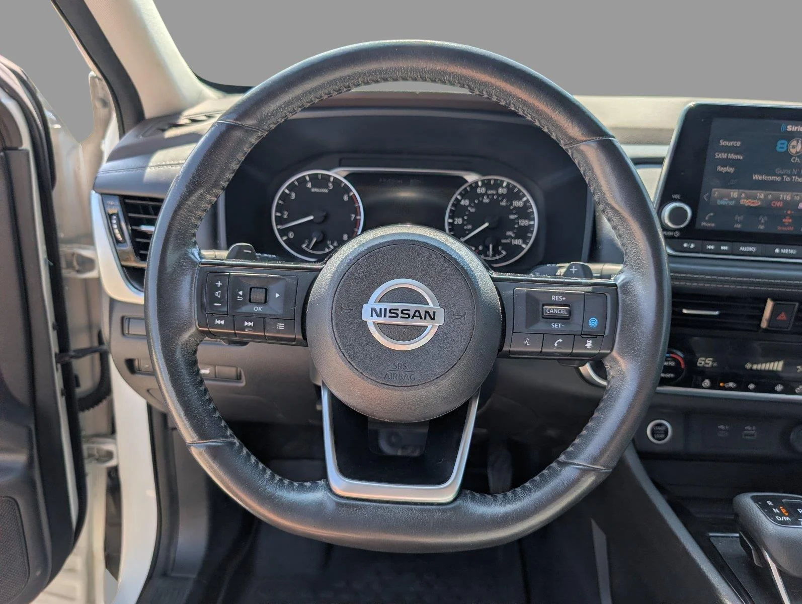 Used 2021 Pearl White Tricoat Nissan SV image 28