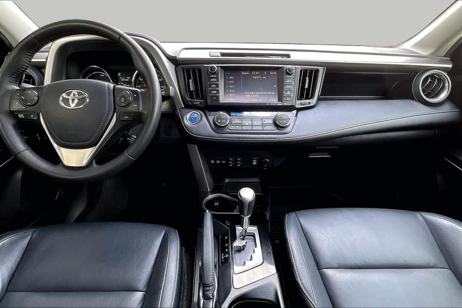 Used 2017 Silver Sky Metallic Toyota Limited image 16