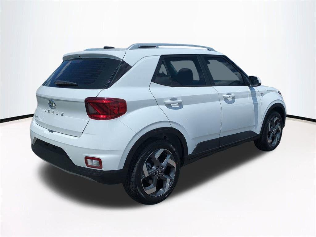 New 2026 White Hyundai SEL image 5