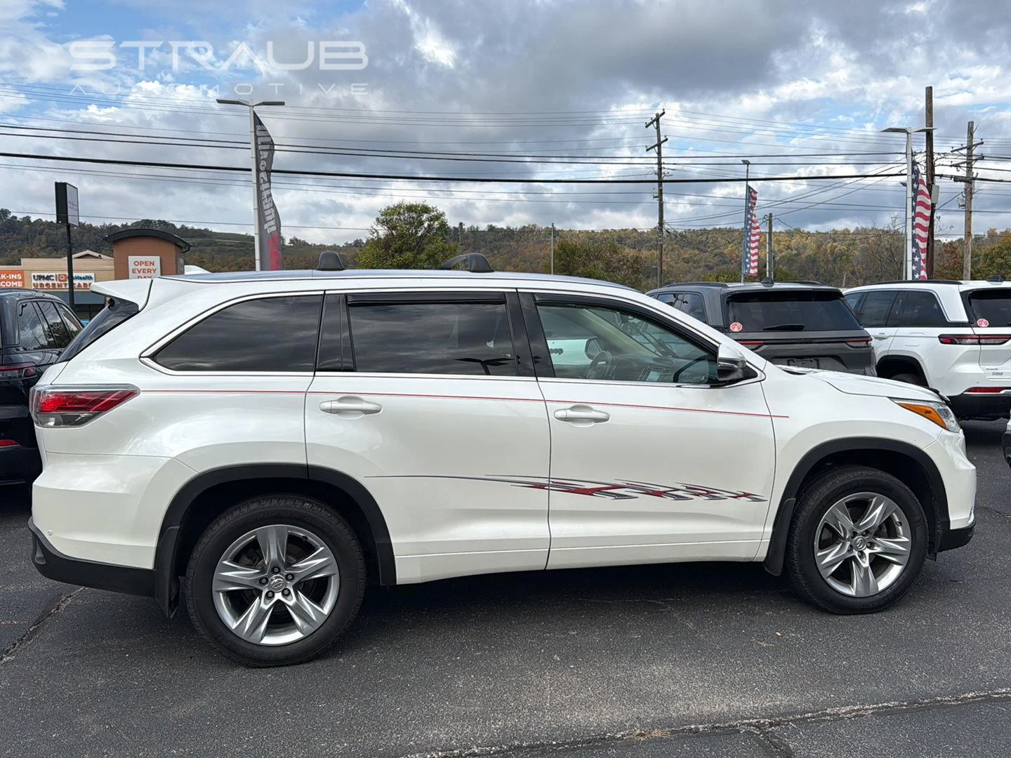 Used 2015 Toyota Highlander Limited with VIN 5TDDKRFH3FS174132 for sale in Glen Dale, WV