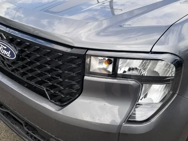 New 2026 Carbonized Gray Metallic Ford XLT image 10