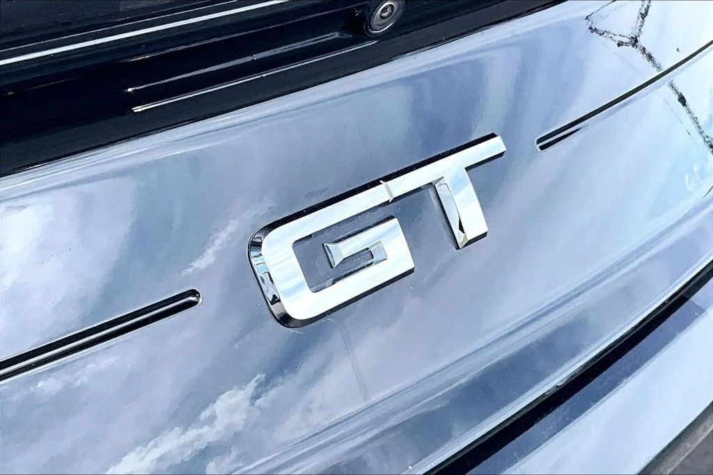 Used 2022 Gray Ford  image 8