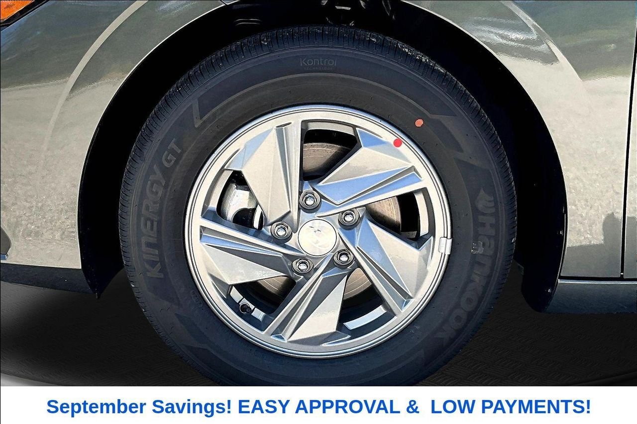 New 2026 Gray Hyundai SE image 25