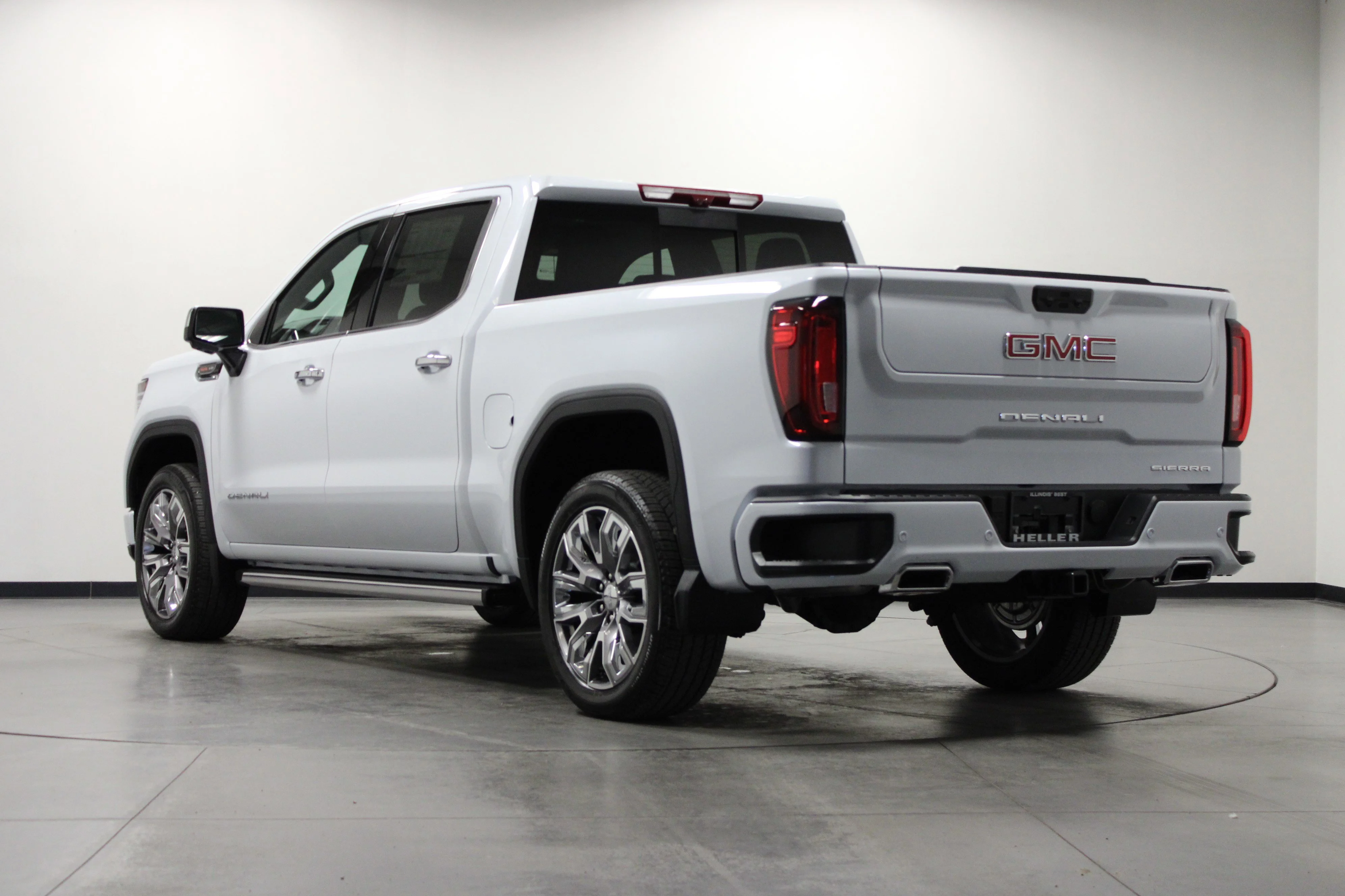 New 2026 Glacier White Tricoat GMC Denali image 6