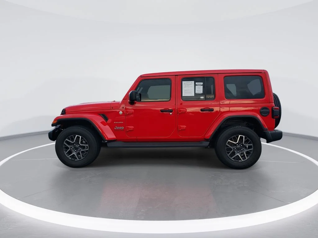Used 2024 Red Jeep Sahara image 5