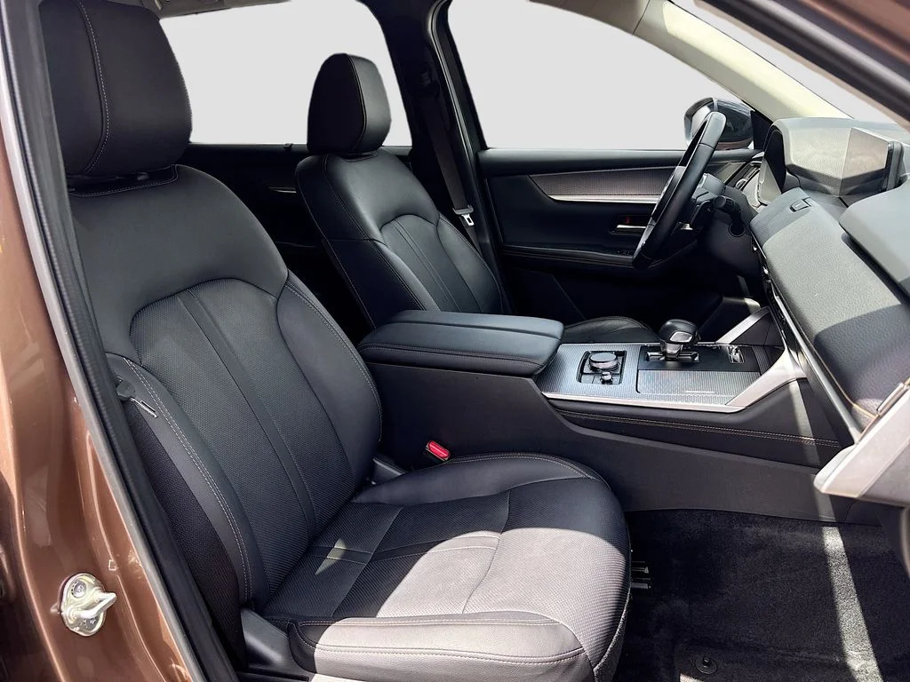 Certified Used 2025 Copper Metallic Mazda Premium image 30