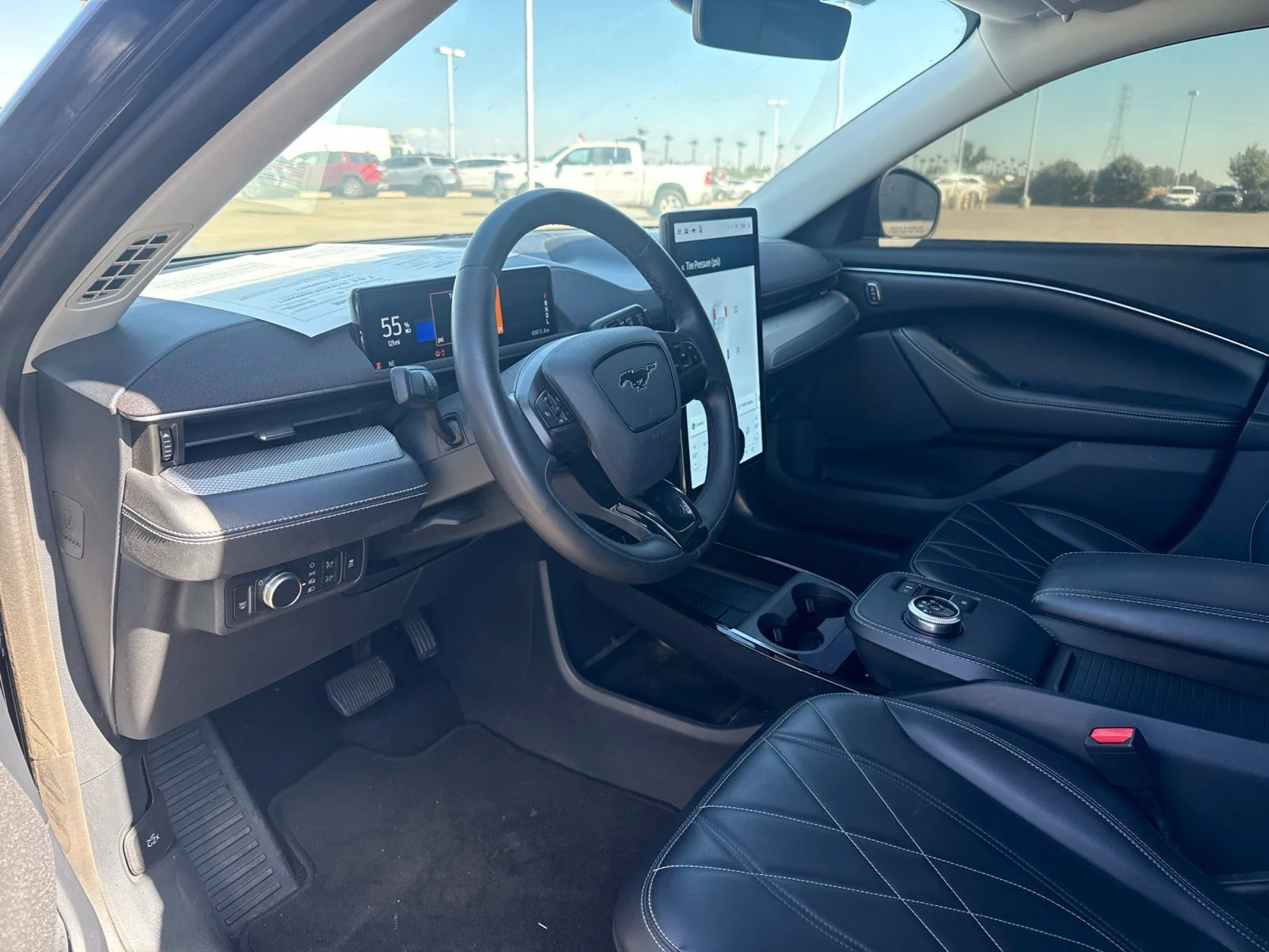 Used 2022 Gray Ford Select image 10