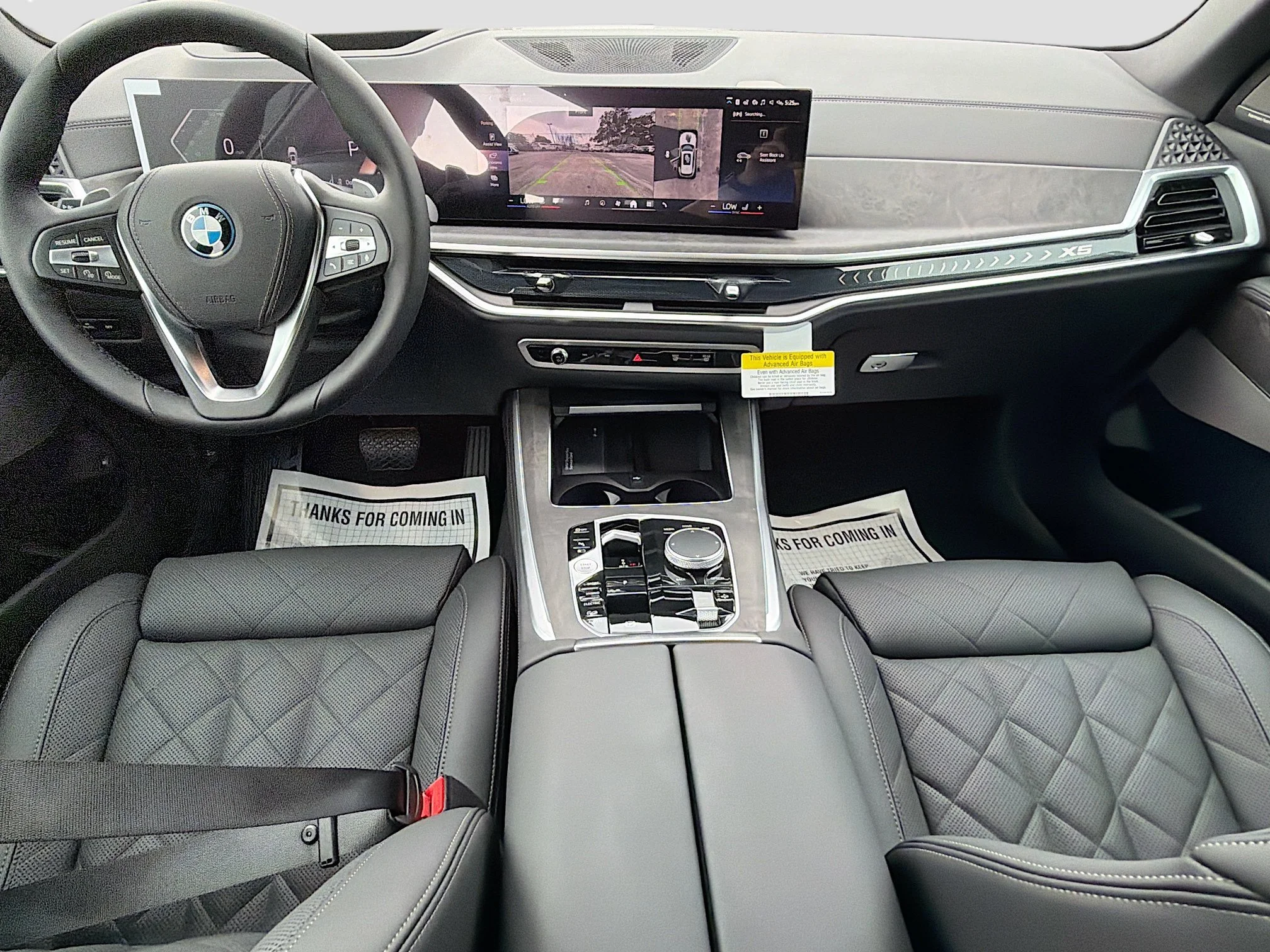 New 2026 Mineral White Metallic BMW xDrive50e image 15