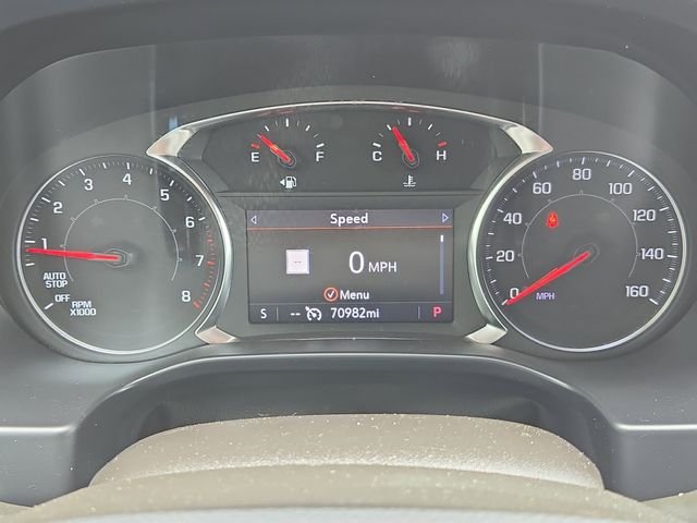 Used 2023 White GMC SLT image 25