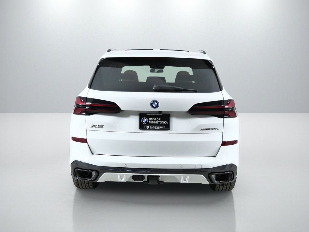 Used 2026 Alpine White BMW xDrive50e image 11