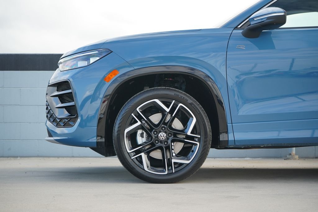New 2026 Monterey Blue Pearl Volkswagen SEL R-Line Turbo image 2
