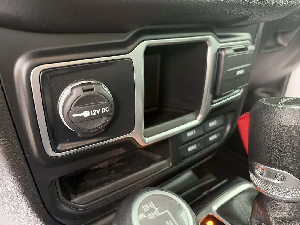 Used 2024 White Jeep Sport image 24