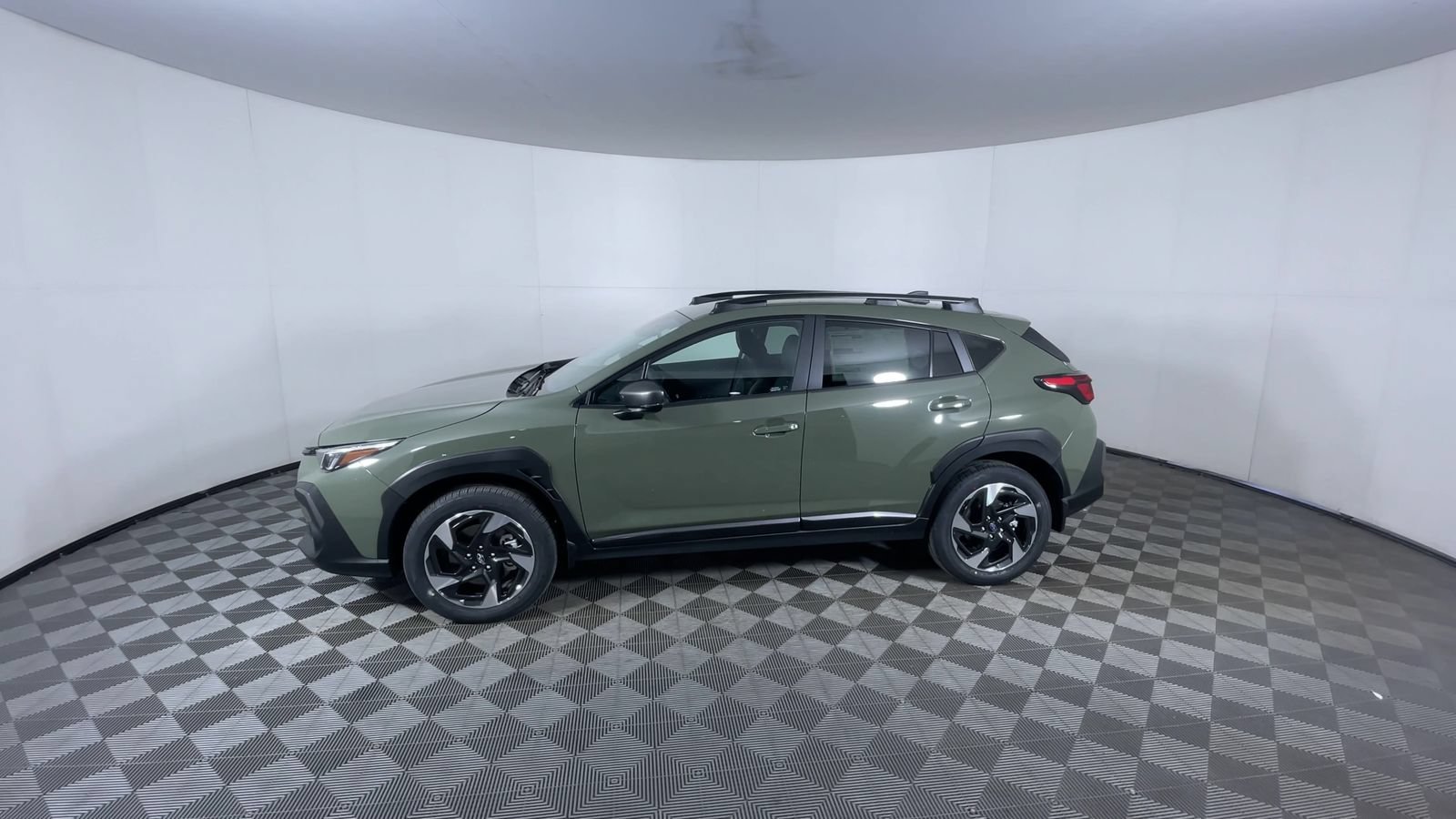 New 2026 ALPINE GREEN Subaru Limited image 8