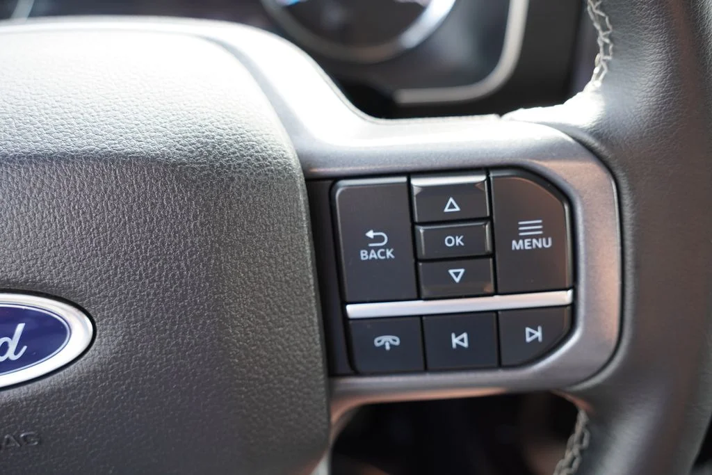 Used 2023 Black Ford XLT image 33