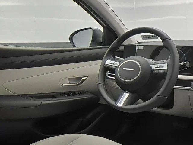 New 2026 White Hyundai SEL Premium image 33