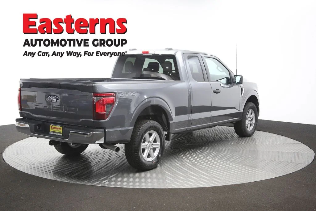 Used 2026 Gray Ford XLT image 40
